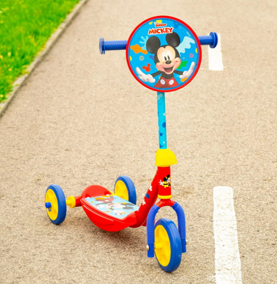 MICKEY MOUSE-MI PRIMER SCOOTER 3 RUEDAS +2A