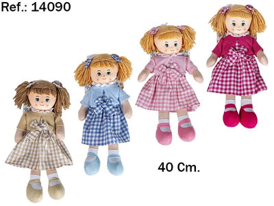 MUÑECA 40CM. VESTIDO CUADROS 4 SURT.