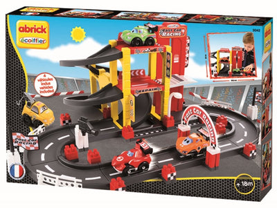 GARAJE + CIRCUITO F1 PRIMERA EDAD